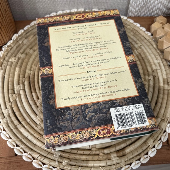 Hardcover The Forest A Novel By Edward Rutherford Author of London & Sarum - Picture 3 of 4